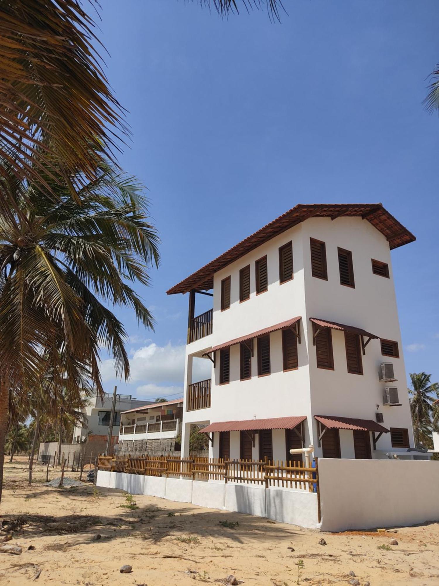 Maluhia Lofts *